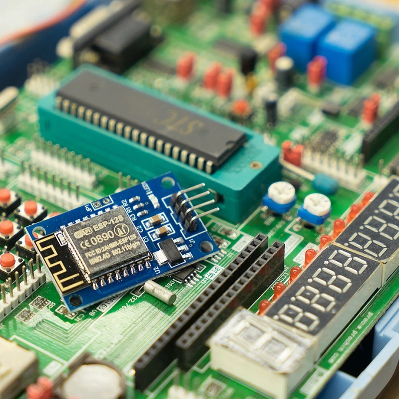 Pemilihan komponen elektron